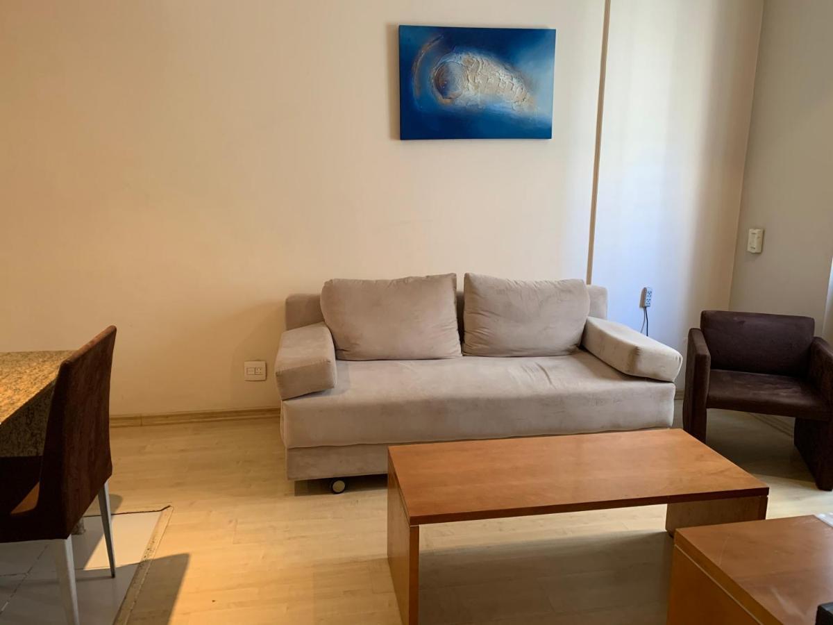 Residencial com serviços 45 metros decorado com sala, suíte e cozinha na quadra da praia de Copacabana Rio de Janeiro Extérieur photo